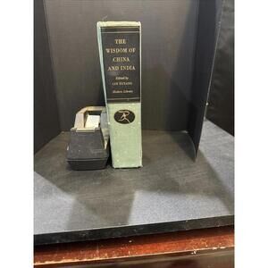 The Wisdom of China and India Lin Yutang 1942 Modern Library HC Vintage